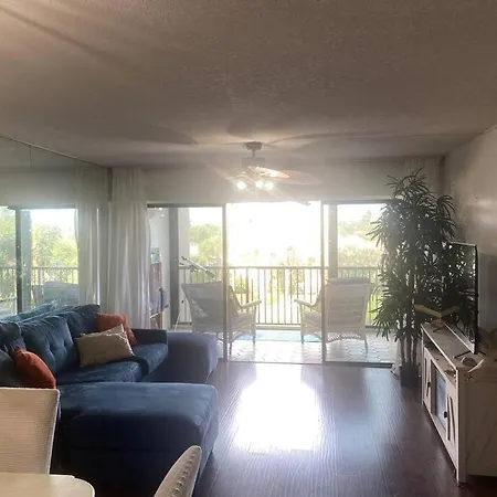 Island Beach Villa 2Beds 2Baths